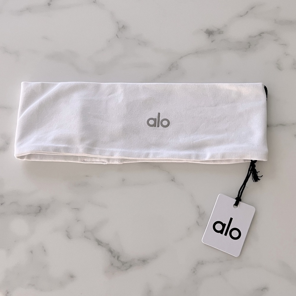 ALO Performance Conquer Headband - White